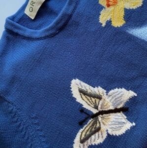 Orvis Women's Blue Floral Butterfly Sweater Size Small